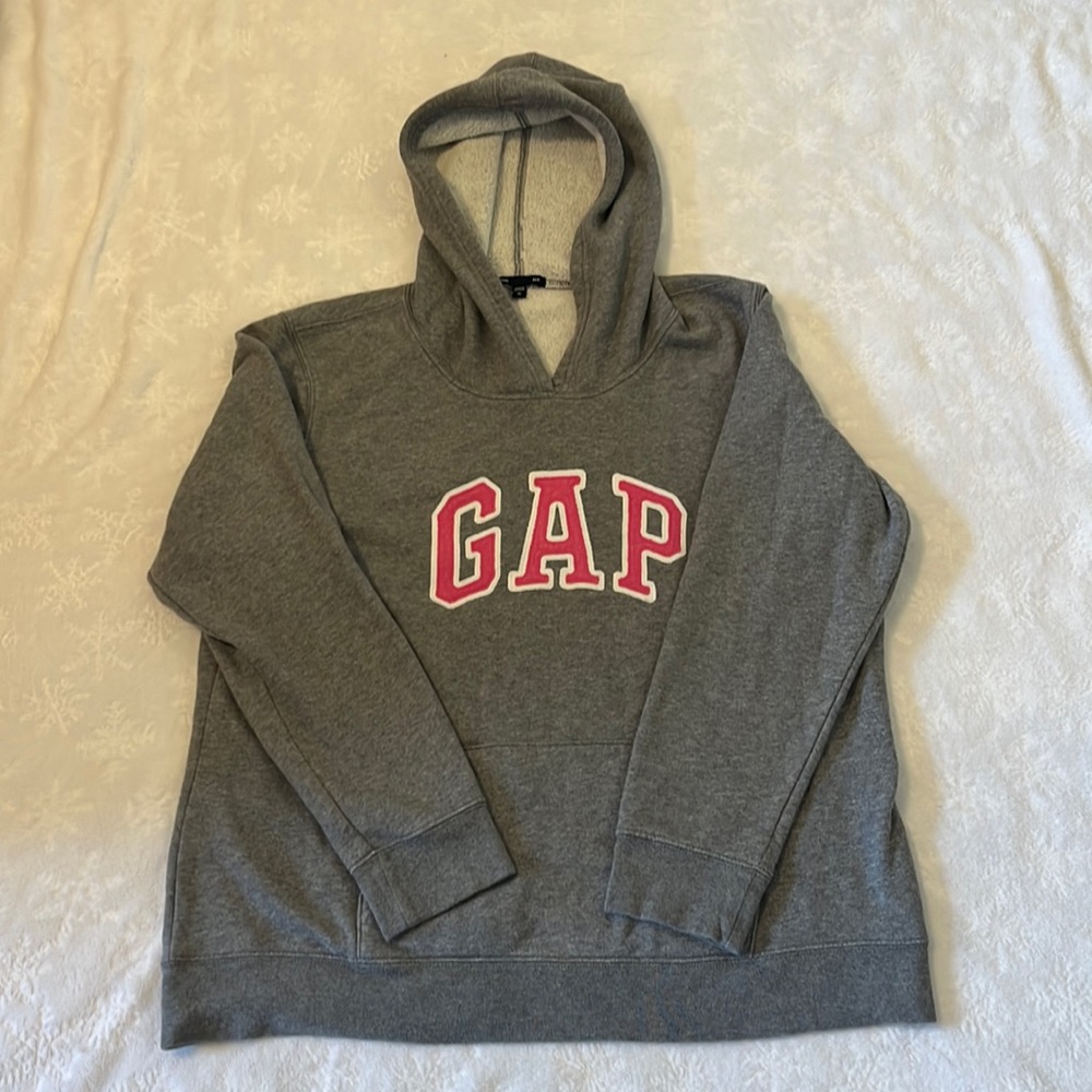$8 SALE!!!!✨✨Women’s Gap Hoodie! Only Worn Once!